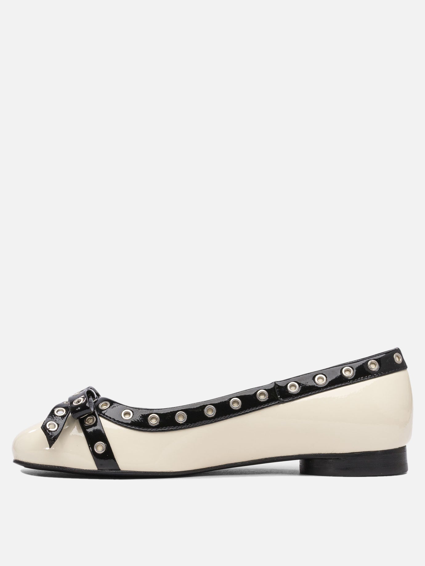 Ganni Eyelet bow ballet flats 18737711_36 White 3