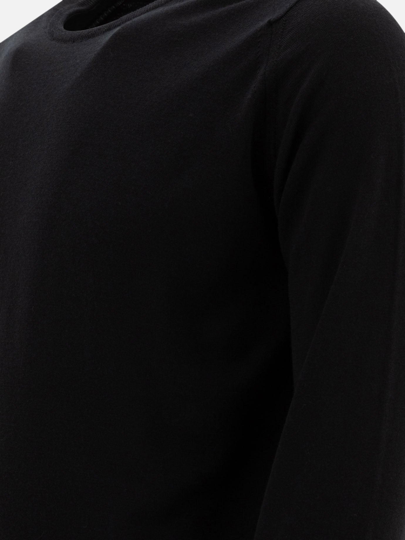 John Smedley "Lundy" sweater 14505544_S Black 4