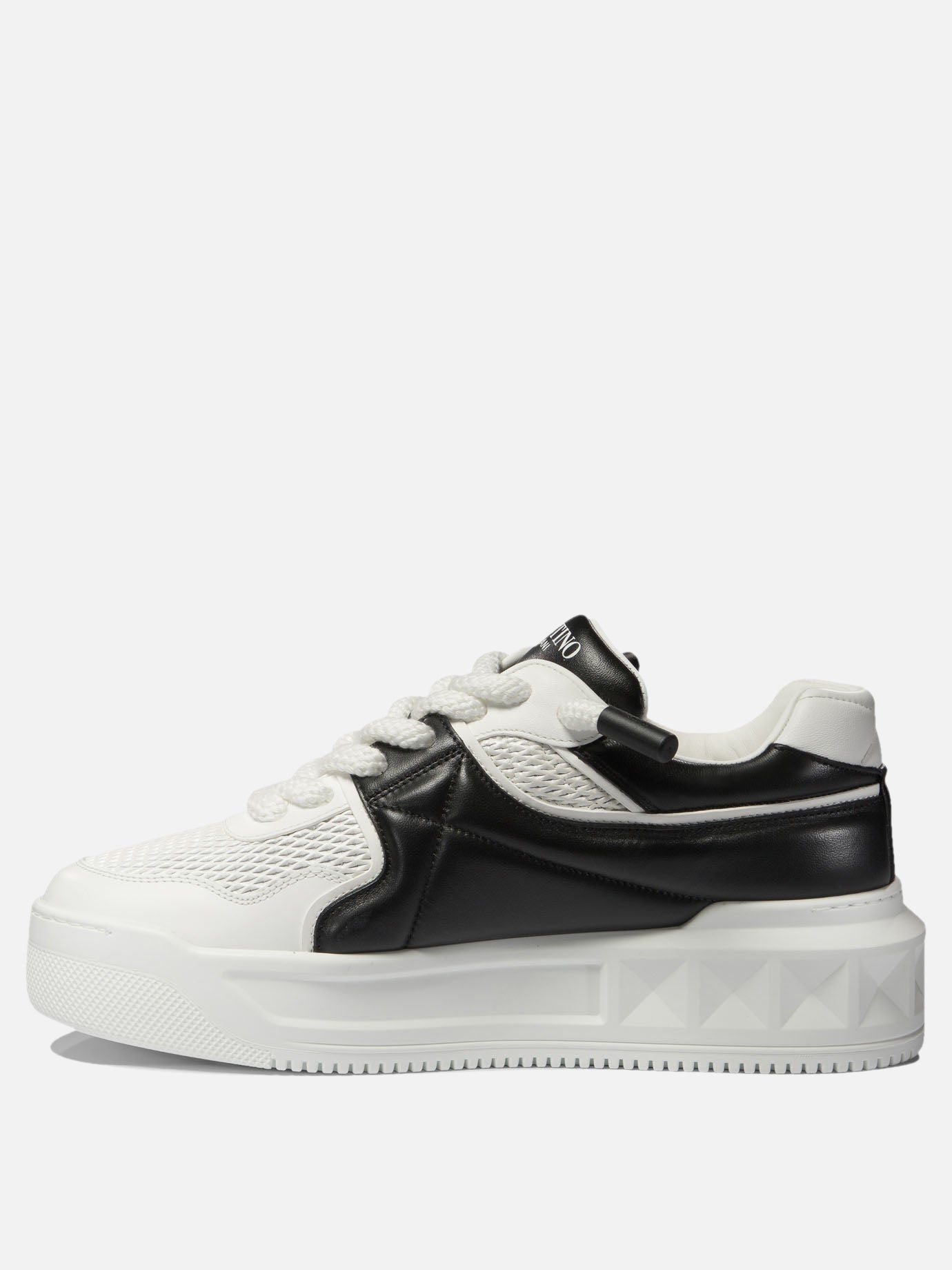 Valentino Garavani "ONE STUD XL" sneakers 19568406_40 Black 3