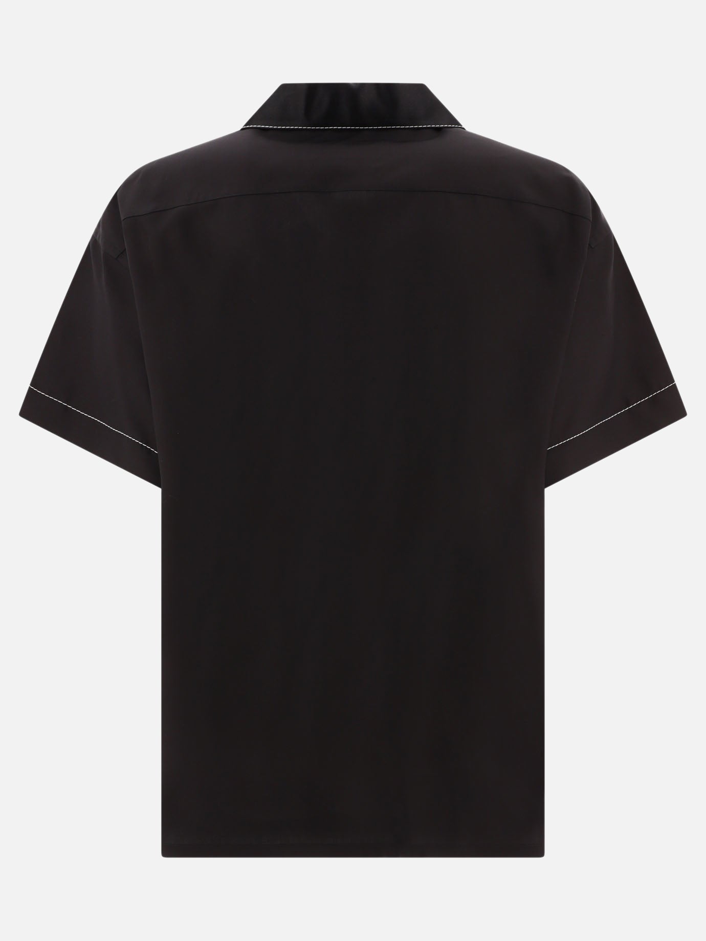 Shirt with contrasting stitching