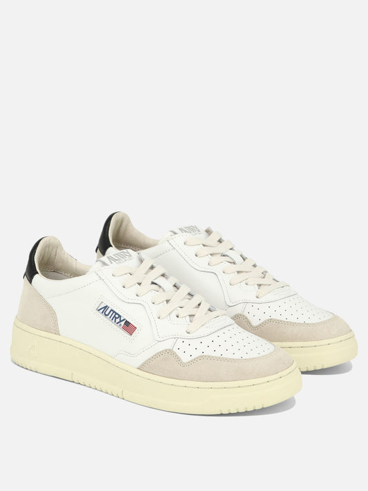 Low top sneakers 100% cow leather - 100% rubber  White - Autry Men | PLP | VIETTI Online Store | 2
