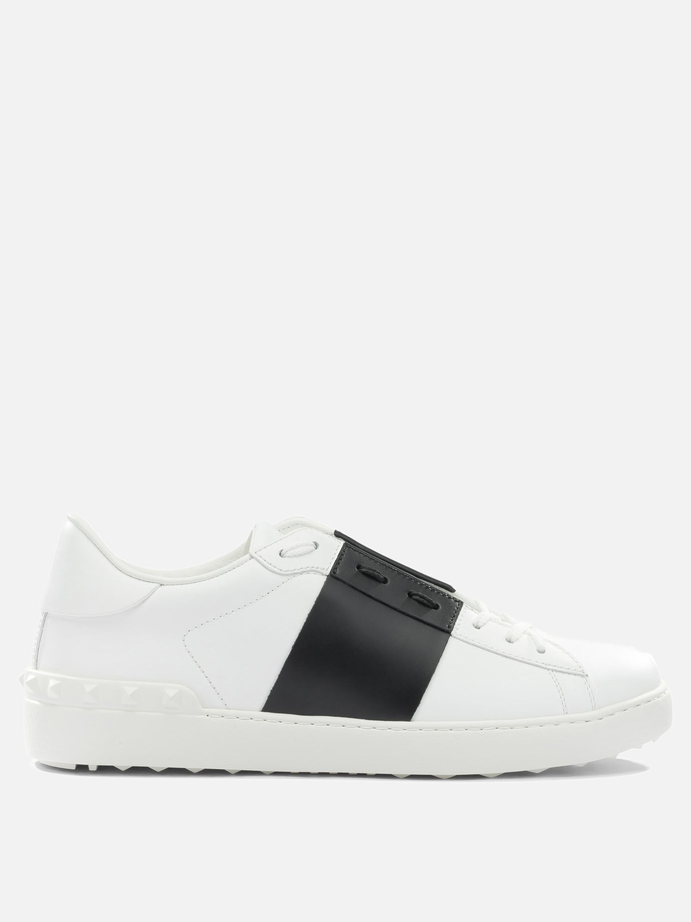 Low top sneakers 100% calf leather - 100% cowhide  White - Valentino Garavani Men | PDP | VIETTI Online Store | Zoom-Modal

