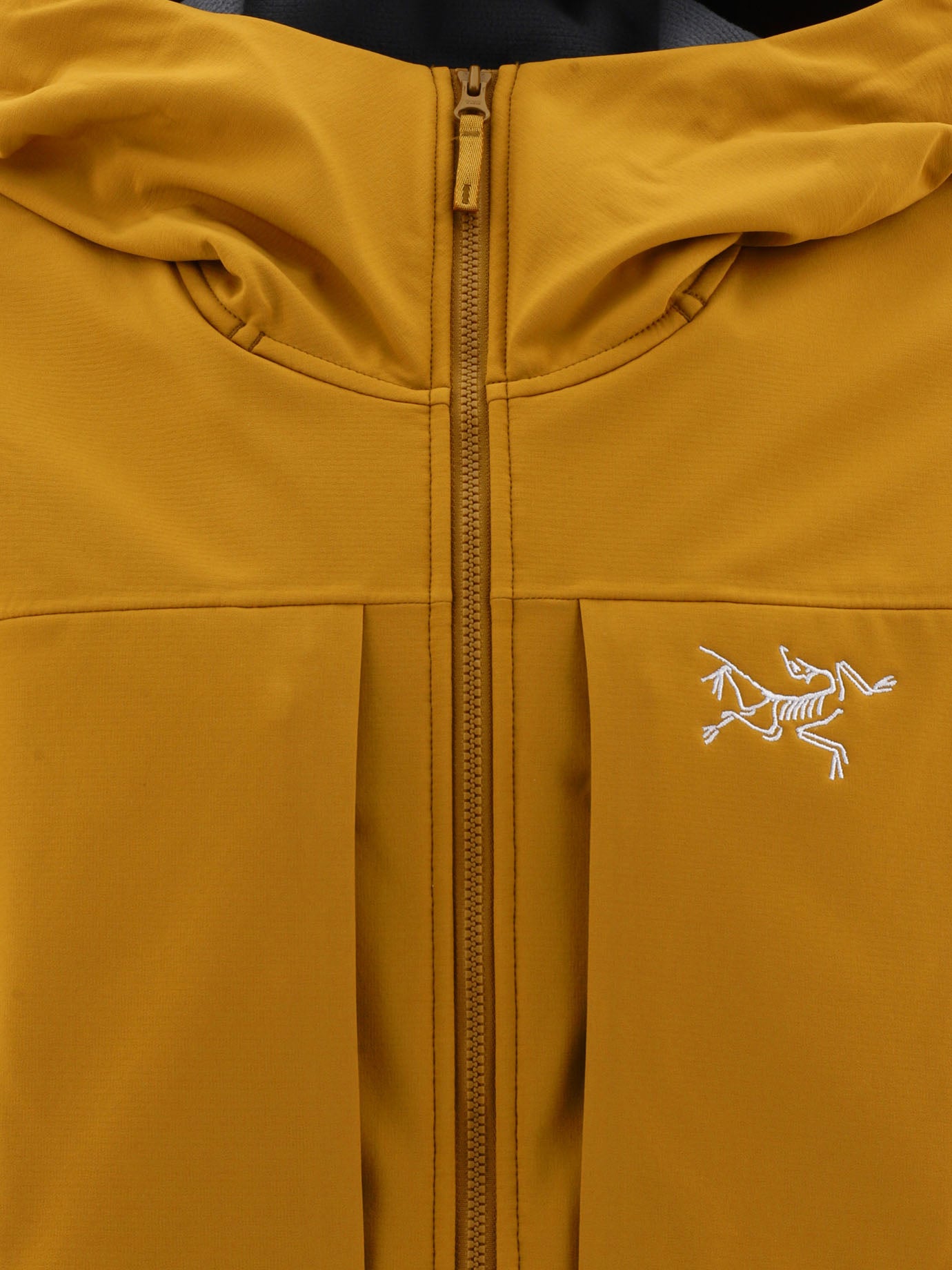 Technical jackets Solid colour  Beige - Arc'teryx Men | PDP | VIETTI Online Store | Zoom-Modal_3
