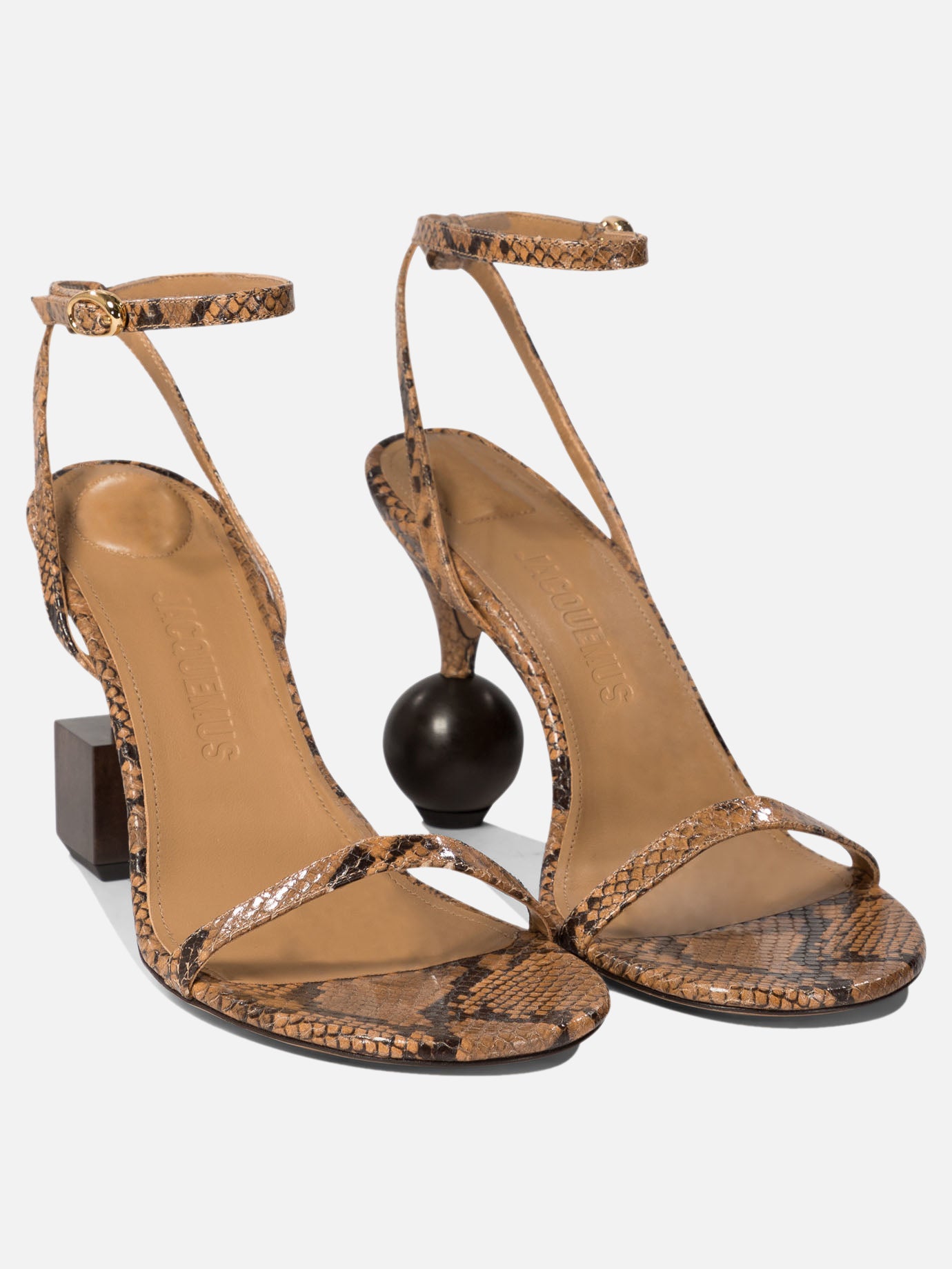 "Les sandales Bisou" sandals