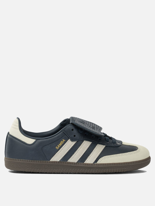Low top sneakers 100% calf leather - 100% rubber  Black - Adidas Originals Women | PLP | VIETTI Online Store 
