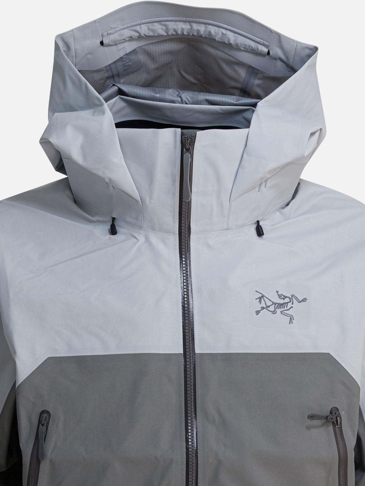 Giacche tecniche Logo  Grigio - Arc&#39;teryx Uomo | PDP | VIETTI Online Store | thumbnail_3