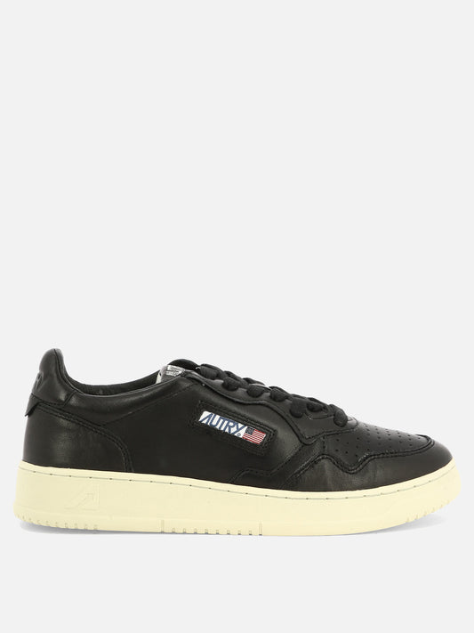 Low top sneakers 100% cow leather - 100% rubber  Black - Autry Men | PLP | VIETTI Online Store 
