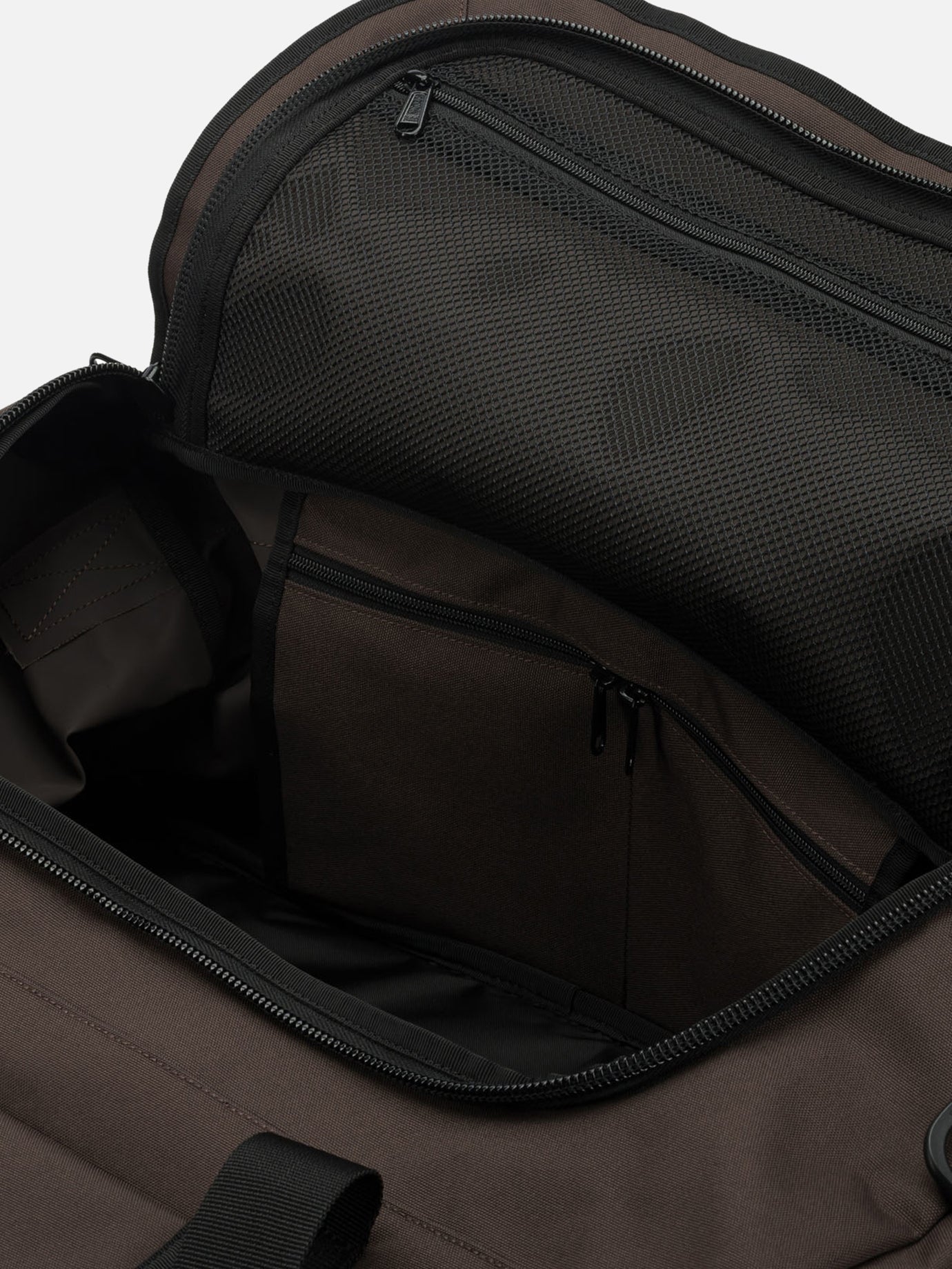 Travel bags 100% polyester  Brown - Carhartt WIP Men | PDP | VIETTI Online Store | Zoom-Modal_5
