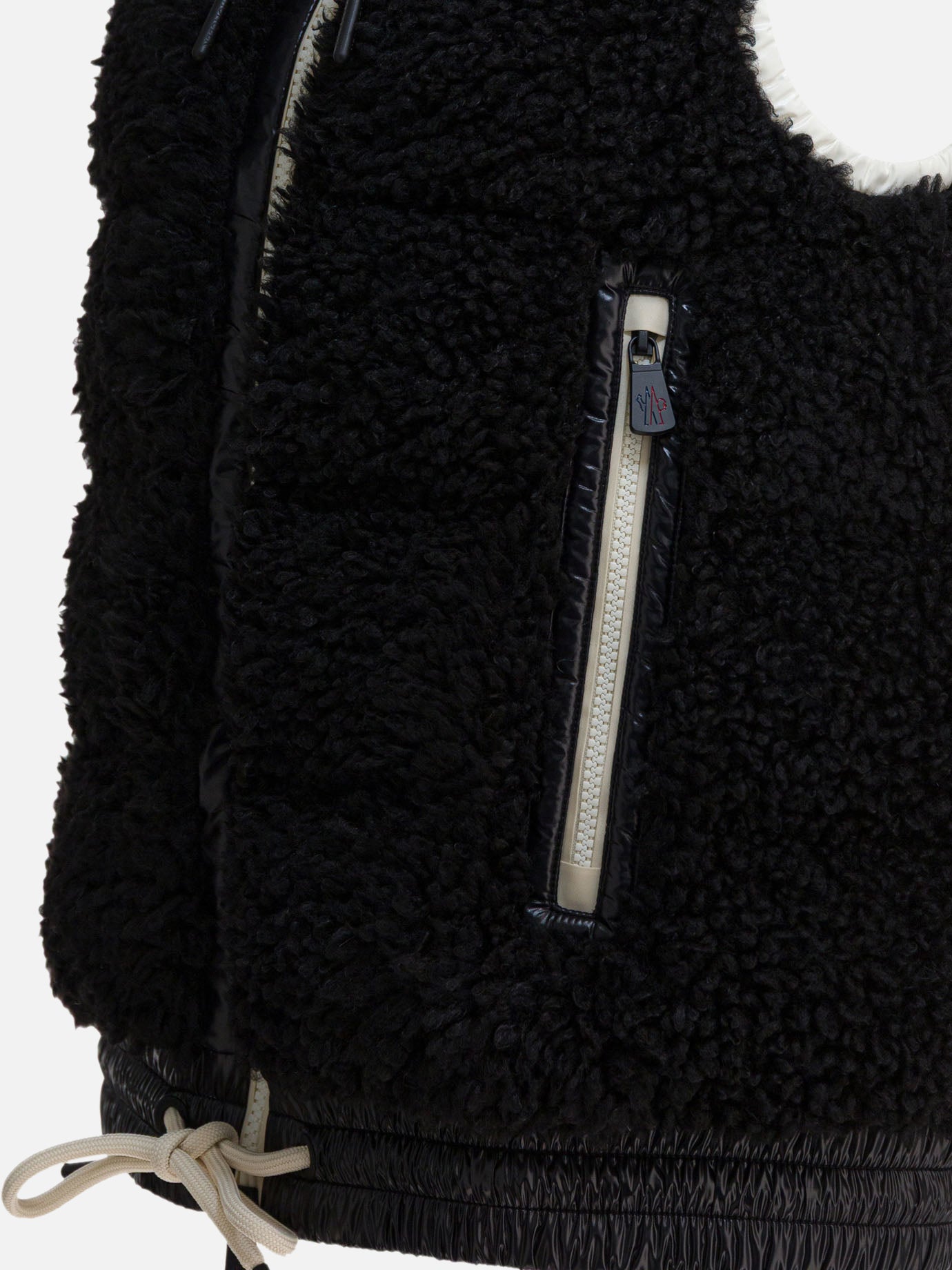 Piumini corti Logo  Nero - Moncler Grenoble Donna | PDP | VIETTI Online Store | Zoom-Modal_4
